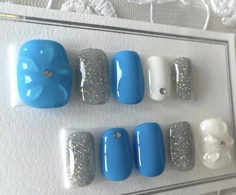 現品②販売しています ネイルチップご購入で無料占い付いてきます☆ イメージ2
