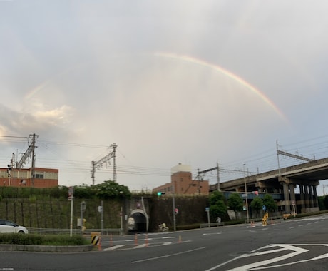 LGBTやQで悩みや、苦しんでいる方お話聞きます バイセクシャルの私からのアドバイス イメージ2