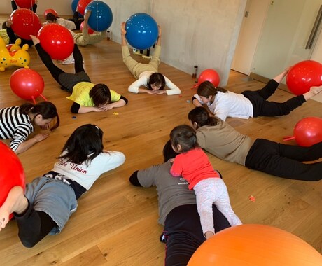 オンラインでバランスボールレッスンします 産後はチャンス‼︎産前よりも美しいBODYに⭐︎ イメージ2