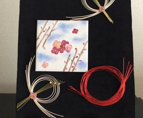 新しい年を迎えるにあたり正月飾りをつくります 正月飾り④梅の花　あまり華やかではないのに清楚でかわいい花 イメージ1