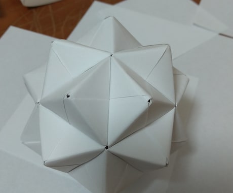 ユニット折り紙の作り方を教えます 簡単なユニット折り紙の作り方を教えます。 イメージ2