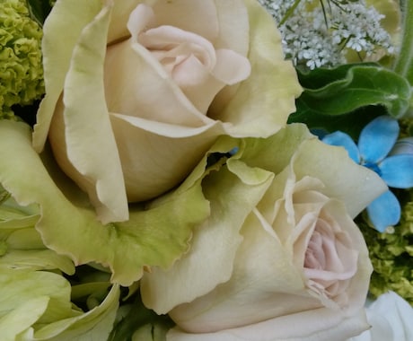 結婚式のお花のアドバイスをします 結婚式を控えている方で装花でお悩みの方へ イメージ2