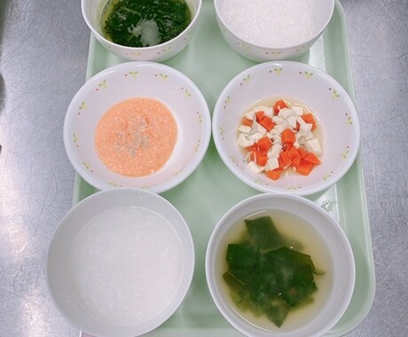 離乳食何からはじめたらいいの？教えます 子供の子育てで悩む食の面。他の人はどう？お教えいたします イメージ1