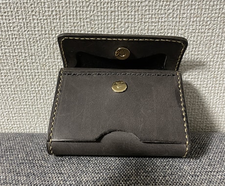 どこでも持ち運びやすいミニ財布作ります 札は折れない！小銭が見えやすい！かつコンパクトな財布！！ イメージ2
