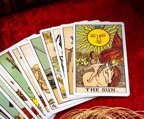 未来を切り開く【転職】霊感タロットで視ます 転職で迷っているあなたへ　ご自身の特性を知りたくありませんか イメージ2