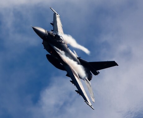 航空自衛隊のパイロットになる夢をサポートします 就職、訓練相談をテキスト形式でお答えいたします イメージ1