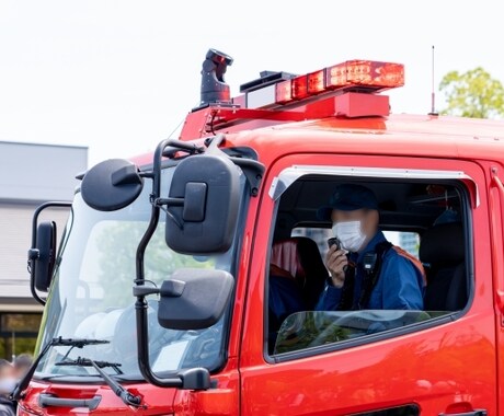 生徒の採用実績多数！警察・消防官等の面接対策します 警察・消防の面接対策にて多数の採用実績があります！ イメージ1