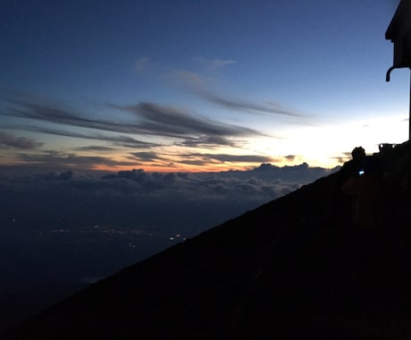 関西から富士山に登りたい方(女性)へ、1人(女)でツアーに参加したので助言します。 イメージ2