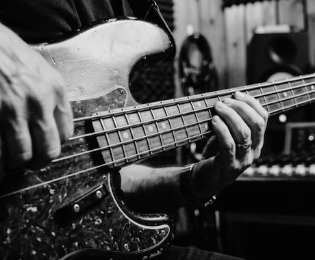 完全生演奏でエレキベースをRECいたします プロ現場で培ったベースラインで楽曲のクオリティアップを！ イメージ1