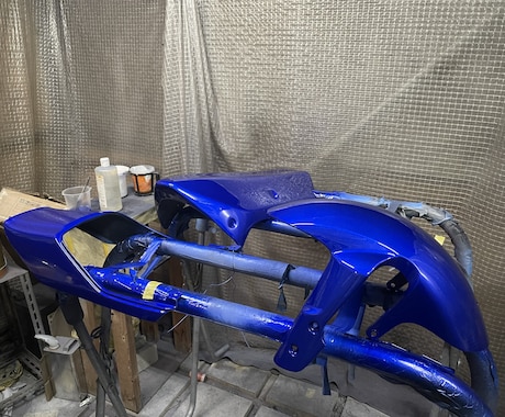 バイクの外装・タンク、なんでも塗装します 職人が仕上げる、艶と質感のリフレッシュ イメージ2