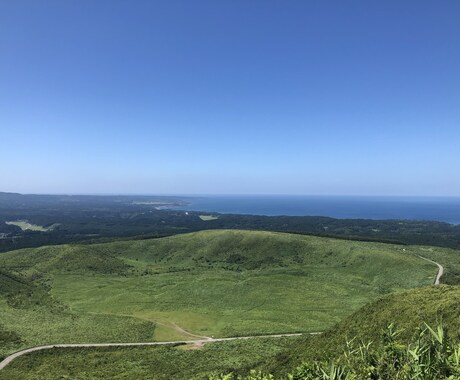 初めてのタロット占いします タロット占いの導入編です！興味を持って頂けると幸いです。 イメージ2