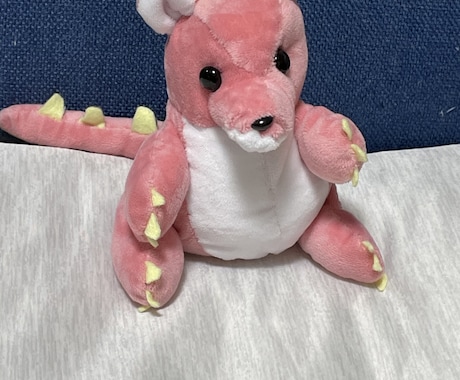 ご依頼後制作はじめます ドラゴンのぬいぐるみです。よろしくおねがい致します イメージ2