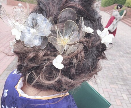 あなただけのファッションを作ります あなたが思い描くアクセサリー、洋服をデザインし製作します。 イメージ1