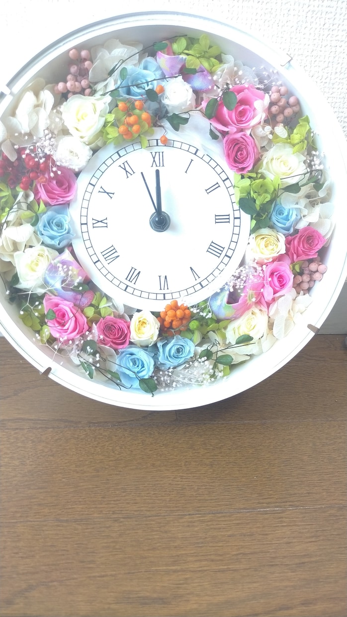 プリザーブドフラワーでブーケなど何でも作ります ご予算、ご希望に合わせてどんなアレンジも可能です！ イメージ3