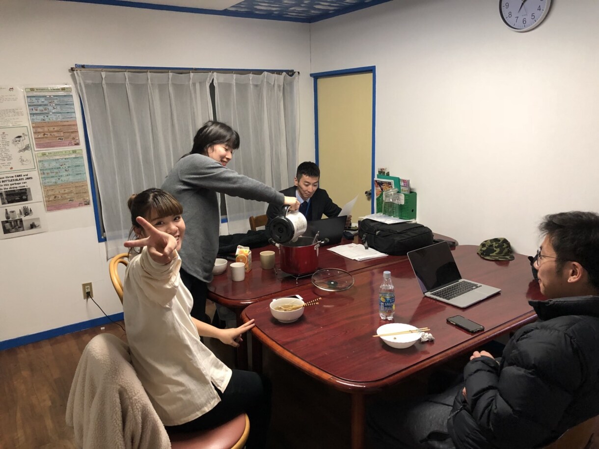 イングリッシュハウスに住む外国人と国際交流できます 日本人のことが大好きな外国人とのオンライン国際交流サービス イメージ3