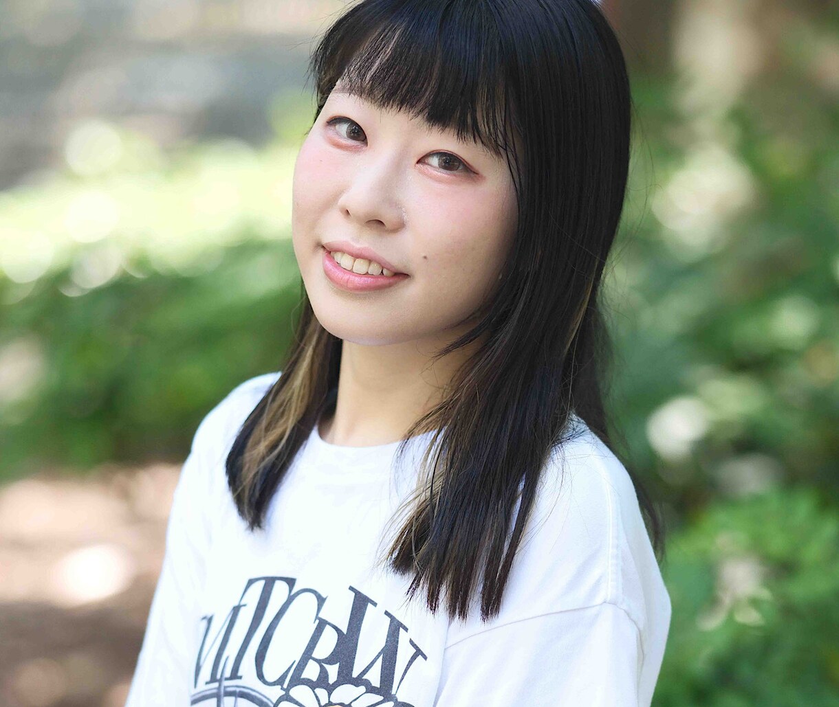 マッチングアプリで好印象な写真を撮ります 写真が苦手な方も安心！自然な一枚に仕上げます イメージ3