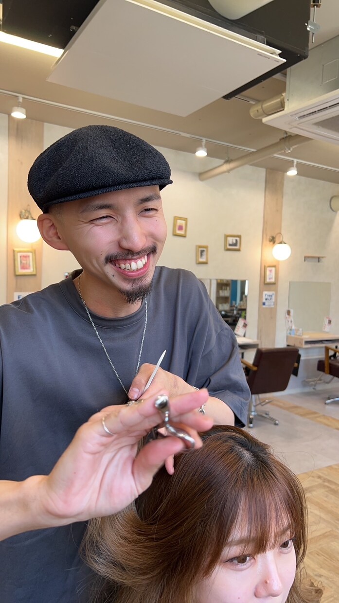 次にしたい髪型、髪色、デザインの悩みを聞きます いつも悩むヘアスタイルをいっしょに決めましょう！ イメージ1