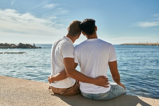 セクマイ恋愛鑑定 | 貴方の恋愛を幸せに導きます LGBTQ+当事者さん専用の恋愛占い。貴方の恋の道標に イメージ3
