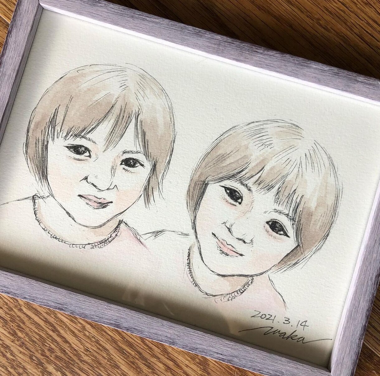 大切な記念日に、温かみのある手描き似顔絵を描きます ギフトとして色鉛筆の温もり溢れる手描き似顔絵を贈ります イメージ2