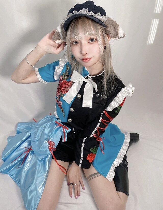 大人可愛い個性派アイドル生誕衣装制作いたします あなただけの個性溢れる生誕衣装をお作りします。 イメージ8