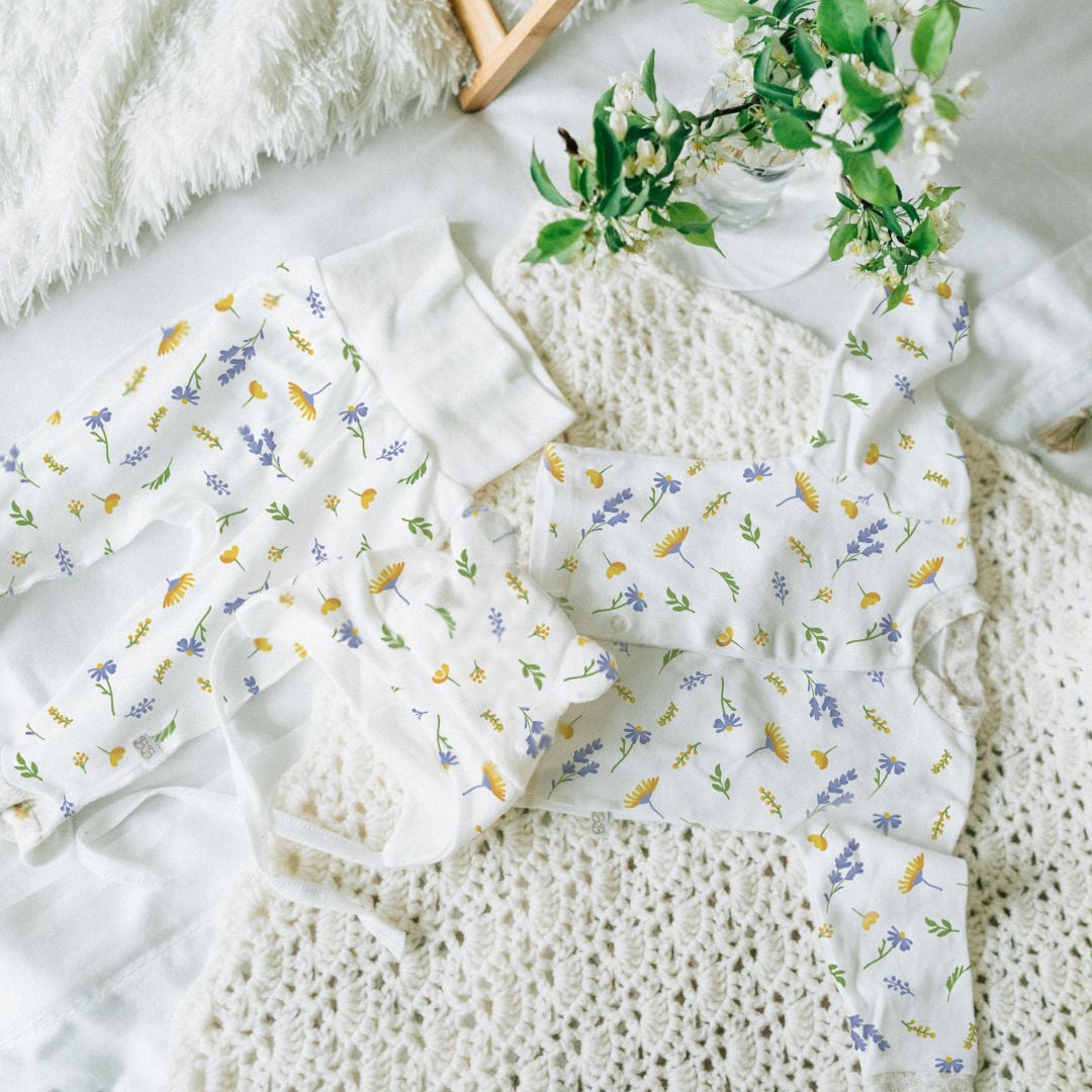 子供服に合う北欧タッチのオリジナル柄作成します キッズ・ベビーに合う可愛いテキスタイルデザイン作ります イメージ1