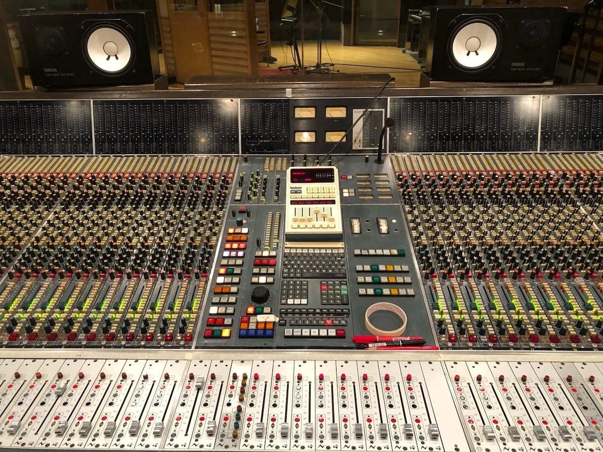 100万再生多数！歌ってみたのボーカルMIXします 高音質のミックスとマスタリングを低価格、スピード納品で！ イメージ1