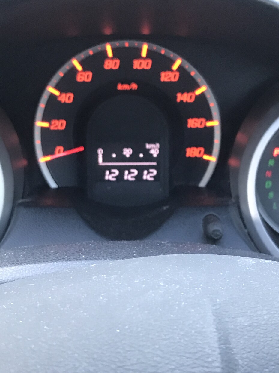 新車購入に関する体験談をお伝えします カーディーラーの言いなりになってはいけません イメージ1