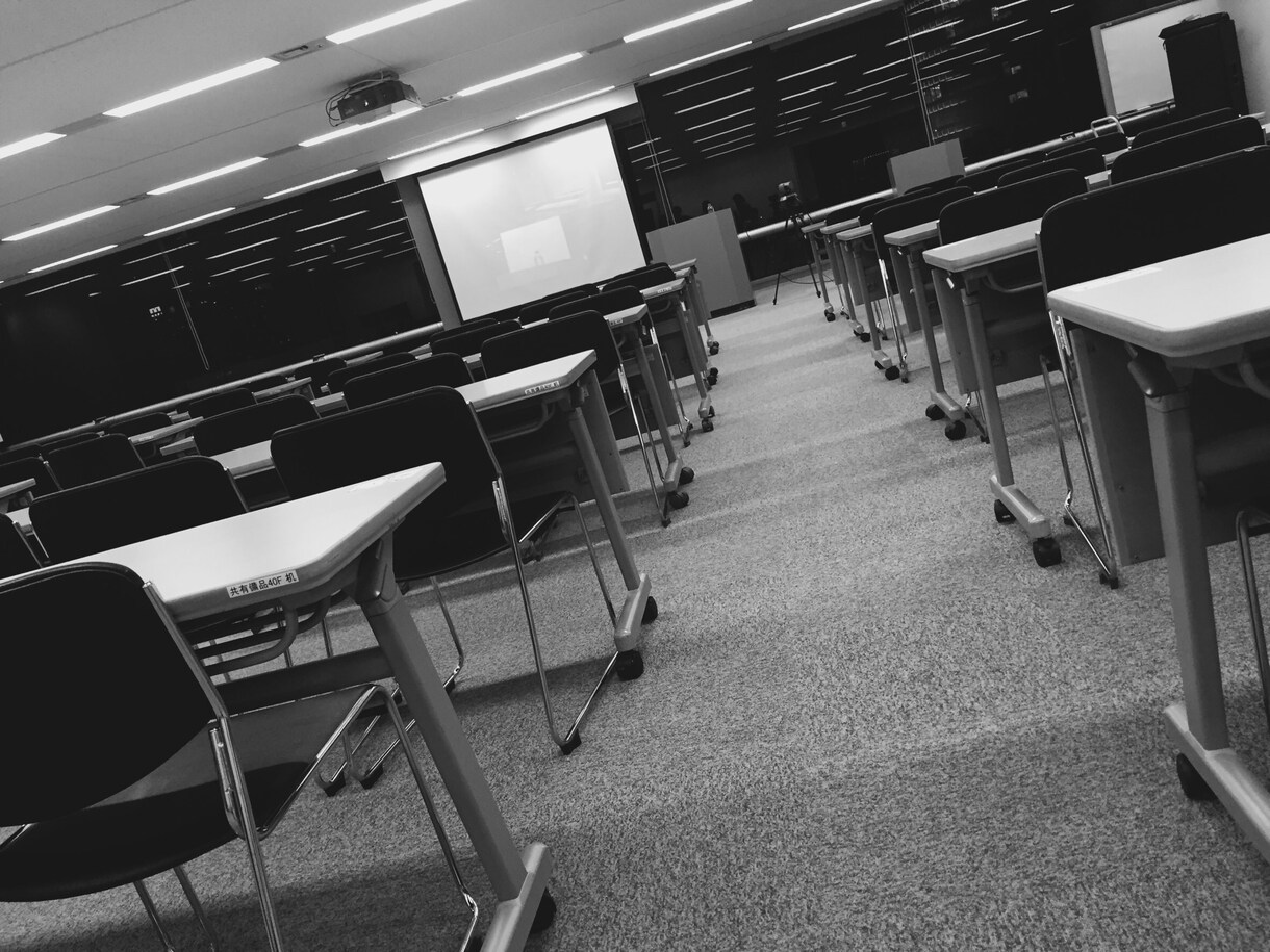 なかなか通らないESの改善点、ズバリ指摘します どこが悪いのか、何がわからないのかわからないアナタへ！ イメージ1