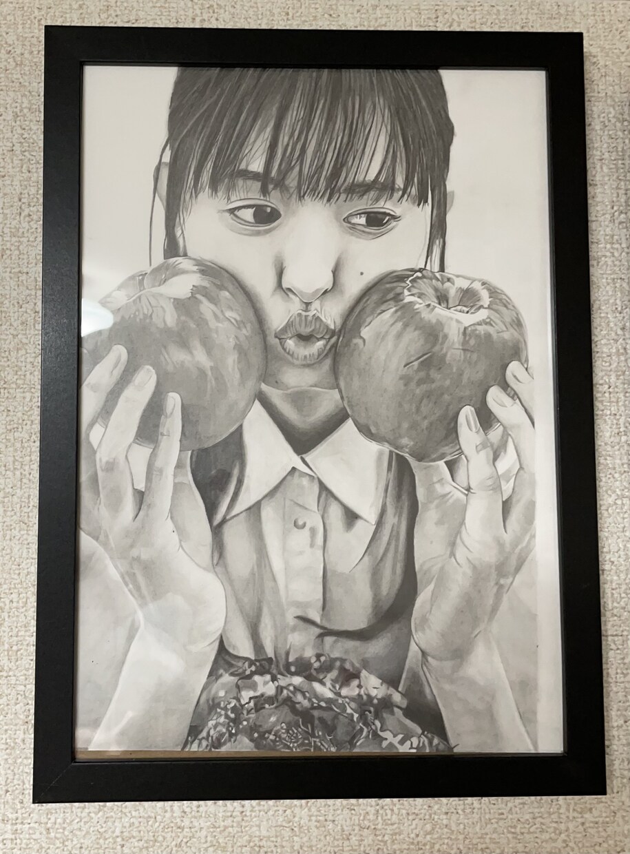 頂いた写真から鉛筆画でリアルな似顔絵をお描きします 思い出をデータとしてだけでなく実物を手元に残してみませんか？ イメージ4