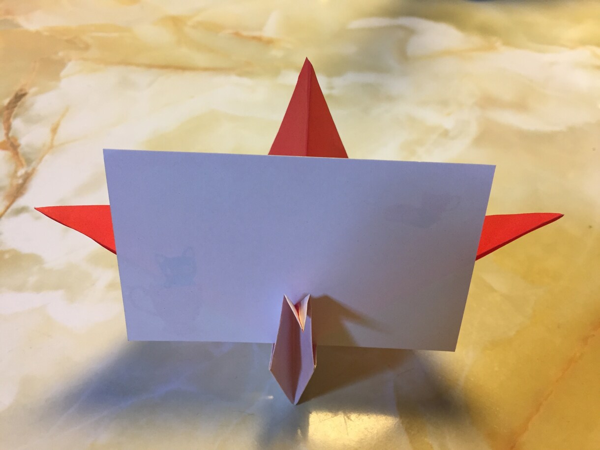 折り紙のお祝い席札、鶴のポチ袋作ります 席札でテーブルを華やかに！一工夫あるポチ袋を作ります！ イメージ2