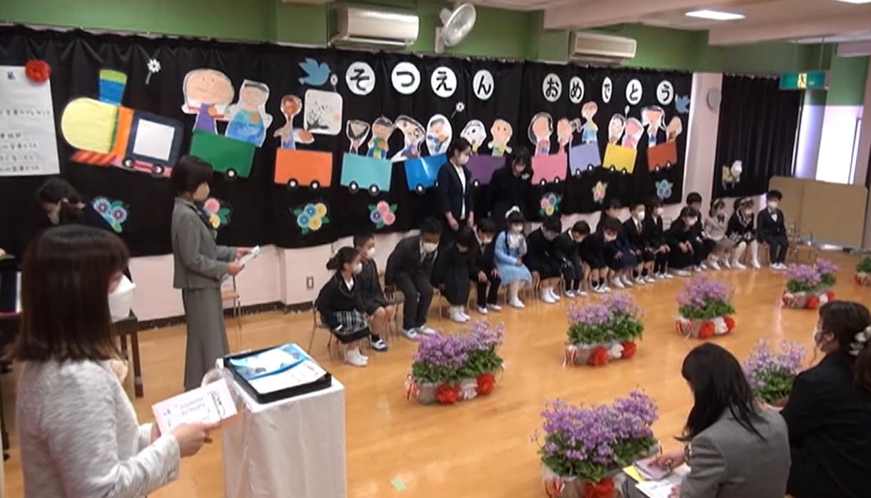 保育園の卒園式ビデオ撮影/DVD/ブルー制作します 17年5000人以上撮ったプロの撮影・編集をリーズナブルに イメージ3