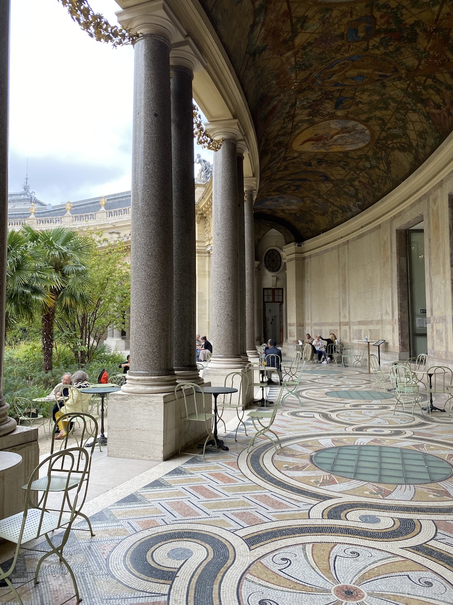 パリやフランスのお写真お撮りします パリ市内の指定のお写真をお取りします。 イメージ3