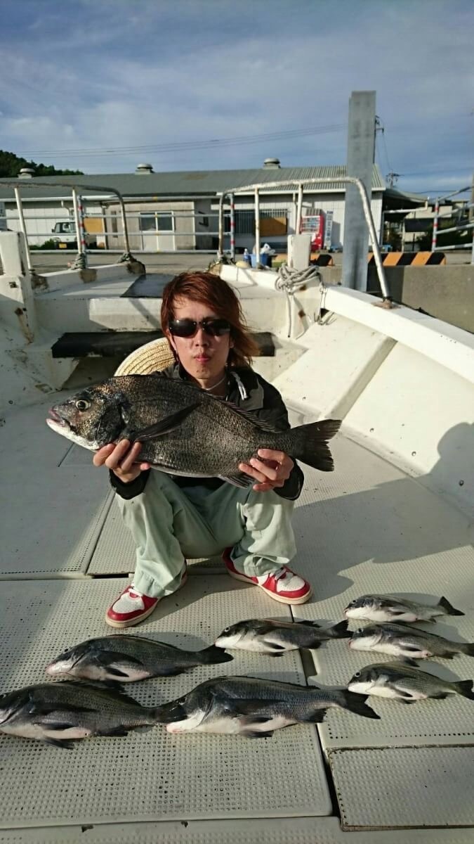 かかり釣り、ダゴチンのコツ教えます かかり釣り、ダゴチン。伝授します(^｡^) イメージ7