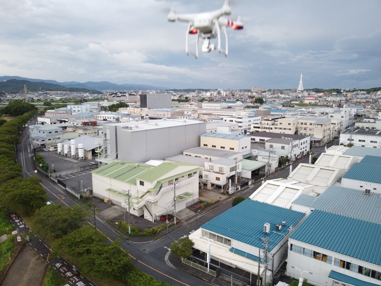 ドローンによる空撮をいたします 宣伝、イベント、家屋屋根点検調査、パンフレット撮影 イメージ7