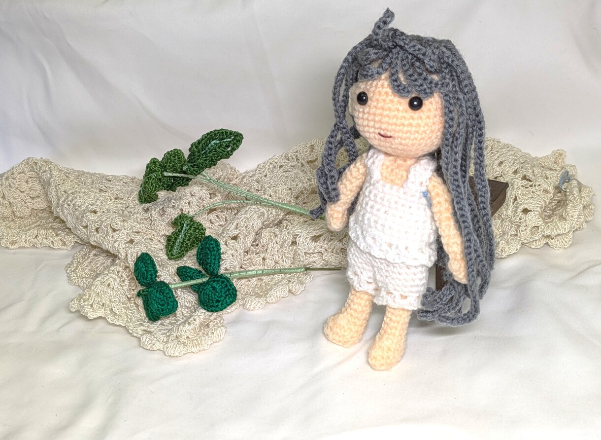 オーダーメイドデザイン着せ替え編みぐるみ製作します 制服からドレスまで！幅広くお受けします。 イメージ9