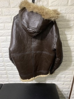 B-3.B-6等リコーティングします 古くなったムートン素材のジャケットを蘇らせます。 イメージ6