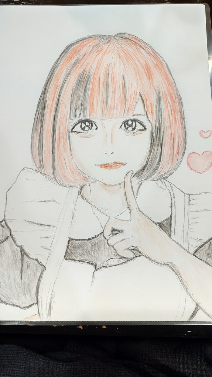 写真を元に鉛筆と色鉛筆(水彩画風)で似顔絵描きます 3000円から！丁寧に描きたいので1人しかお受けできません。 イメージ4