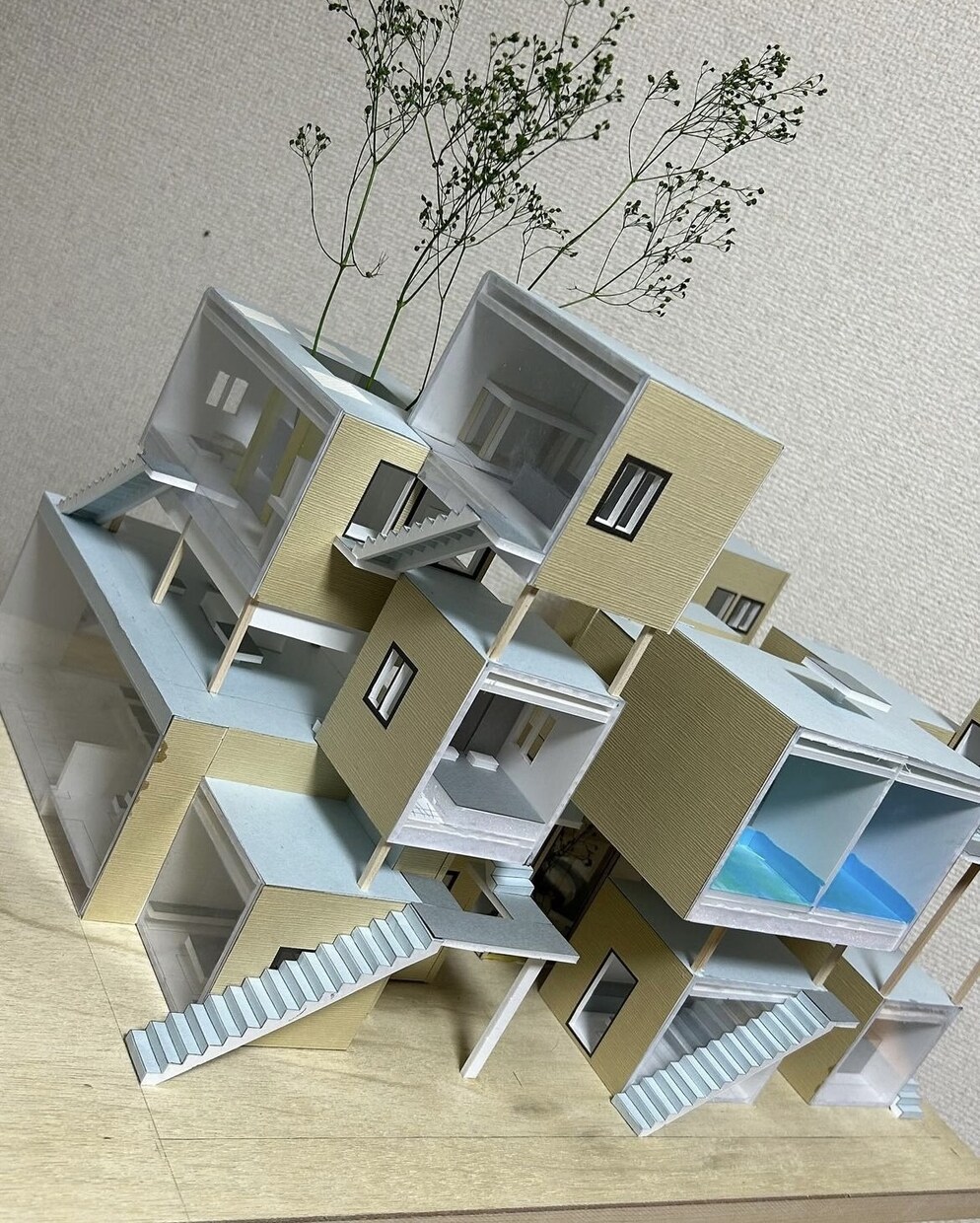 建築模型などの模型作成の代理をします 空間をイメージしやすい建築模型などを作成します。 イメージ4