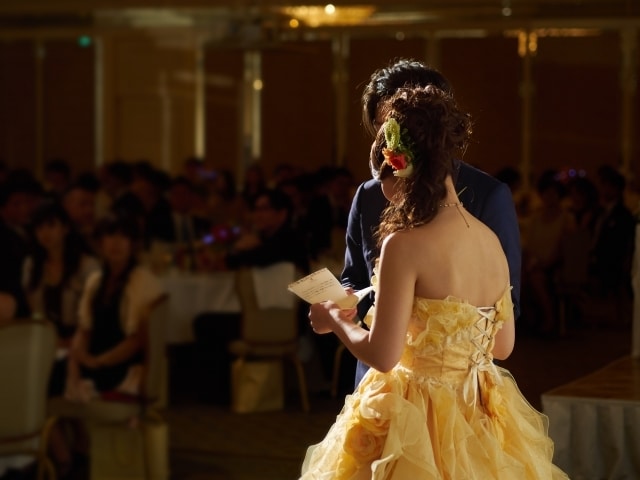 花嫁の手紙やスピーチ・結婚式関係の文章を作成します 元ウェディングプランナーがあなたの想いを文章にします！ イメージ2