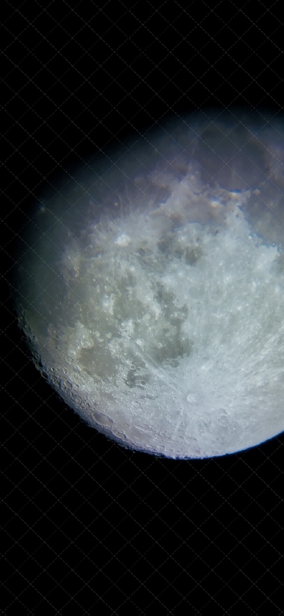 月の写真素材の提供をします 天体望遠鏡で撮った月の写真になります イメージ2