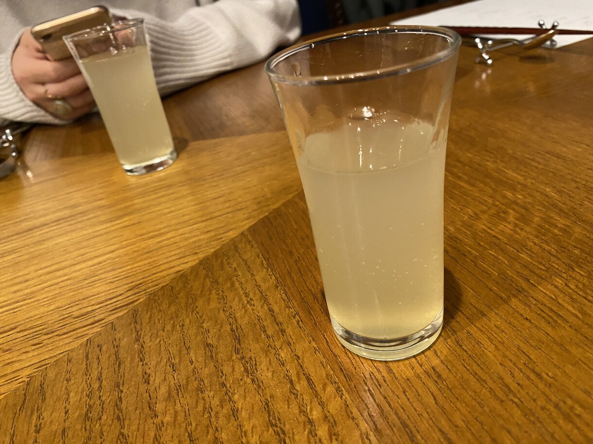 電話で訪問介護歴10年の現役ケアマネがお話します ｢介護｣に関することで話したい！という方ご活用下さい。 イメージ1