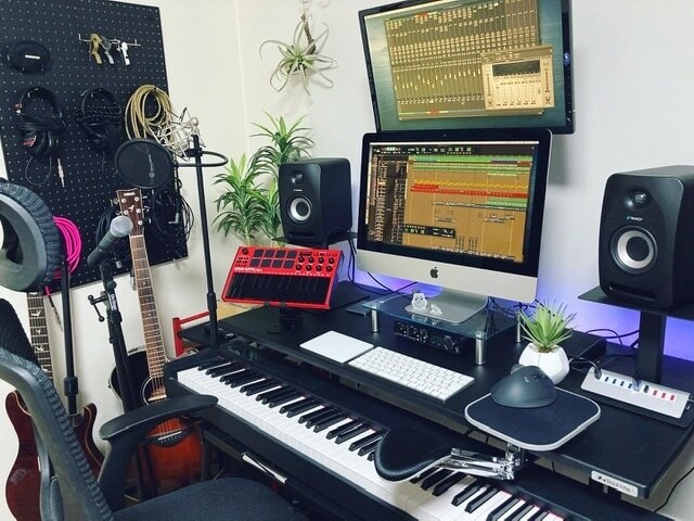 avexからリリースしたプロがDAW教えます 【DAW・楽曲制作の個人レッスン】 イメージ1