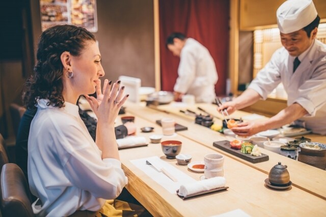 売上UP！飲食店のメニューを伝わる英語に翻訳します 米国居住経験と飲食店経営経験が可能にする伝わる英語メニュー！ イメージ1