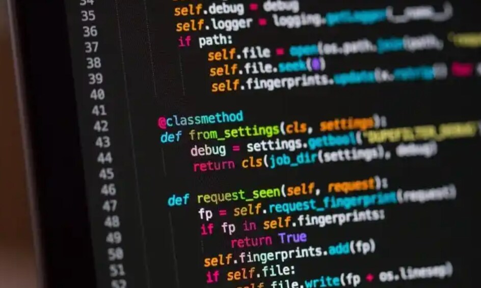 PythonでAmazonサイトの自動取得します Seleniumを用いてデータを自動で取得します。 イメージ1