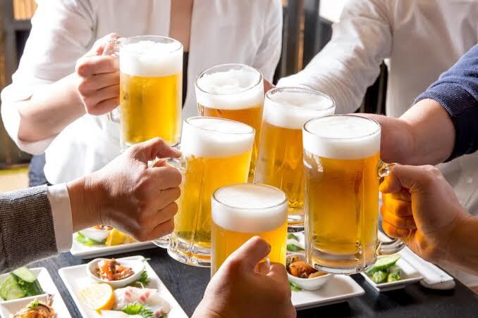 お酒飲みながら話したくなったら電話できます 一人で飲んでて話したいなぁと言う時いつでも話し相手になります イメージ1