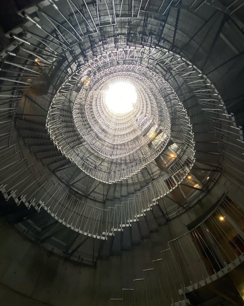 ハイヤーセルフからのメッセージをお伝えします 。今、悩んでいる事や心のモヤモヤをお話下さい。 イメージ1