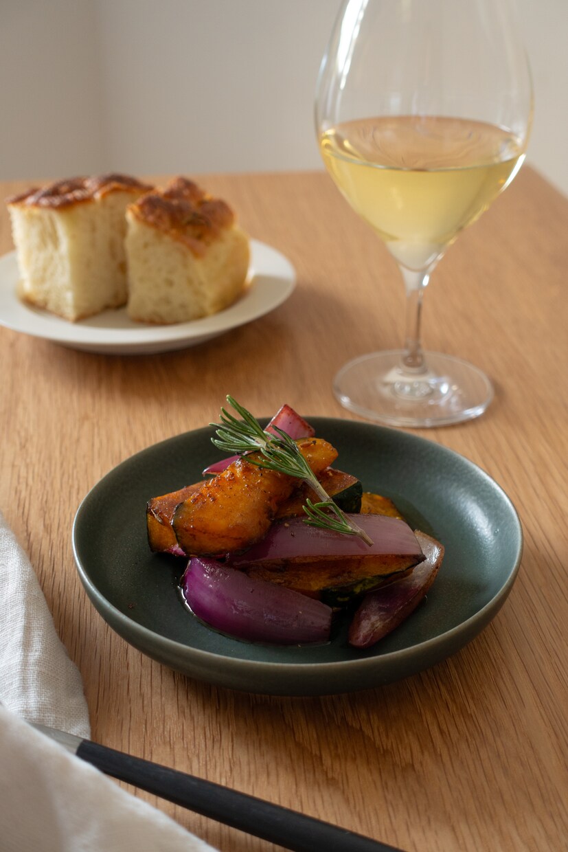 レシピ本のような料理写真を自然光で撮影します “おいしそう”や料理の魅力を丁寧に届けます＊ イメージ2