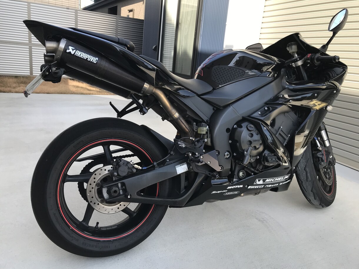バイクの乗り方アドバイスします バイクは乗って楽しむ乗り物。一緒に上達できれば嬉しいです。 イメージ1