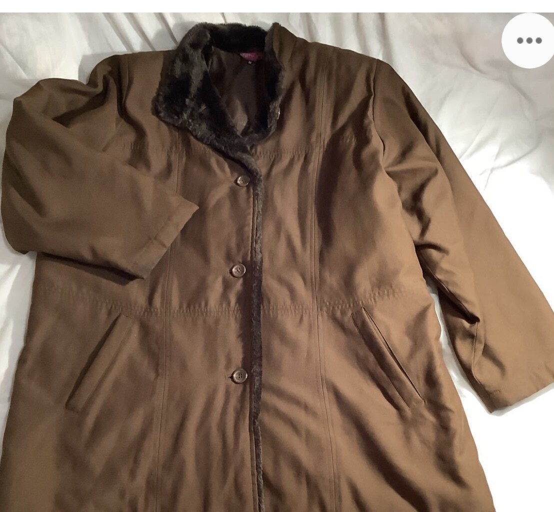 A通常ゆうパックの服をパケポストで梱包テク教えます 差額550円や2枚同包で200円利益＋CD区分オマケ3個付 イメージ10