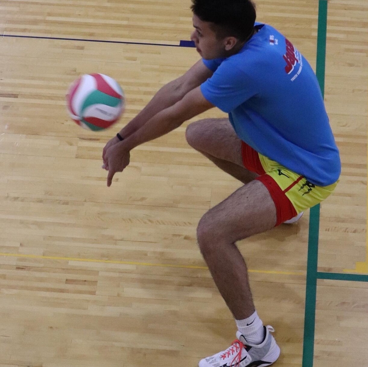 試合動画を見てバレーボールの知識や技術を教えます バレーボールの知識や技術を教えます イメージ1